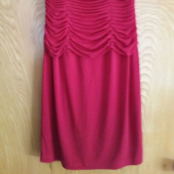 Little Red Dress - Picture 2 of 2